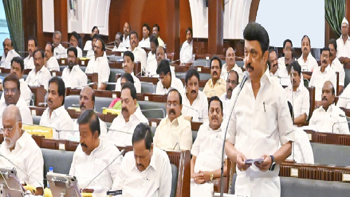 Stalin speaks assembly 1200